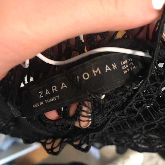 Beautiful black Zara top with lace detail - Picture 3 of 4